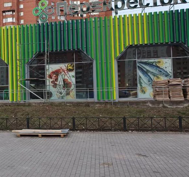 Магазин Перекрёсток — установка плёнки STP 20 NC SR PS - фотография 1