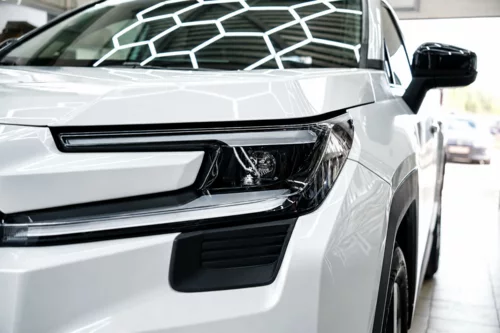Оклейка антигравийной плёнкой Toyota RAV4 - фотография 2
