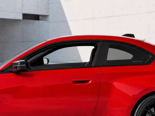 BMW M4: скрытая защита стекол спорткупе — фотография 1