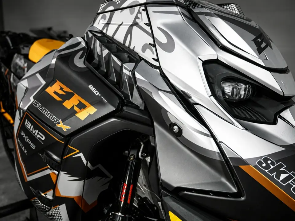Индивидуальный дизайн для снегохода Ski-Doo - фотография 1