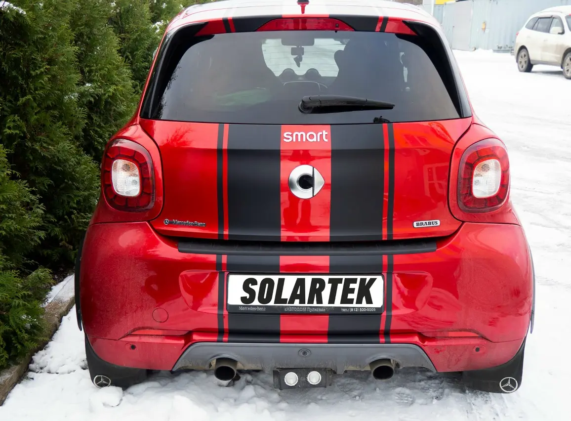 Smart ForFour Brabus - яркое брендирование в фирменном стиле