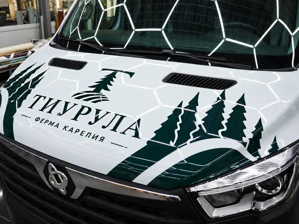 Фирменное оформление автомобиля фермы «Тиурула» - фотография 1
