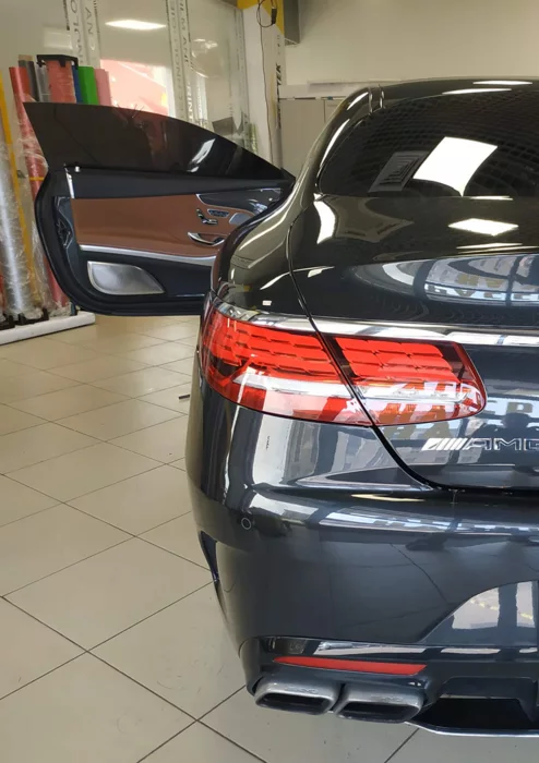 Mercedes AMG — тонирование в круг