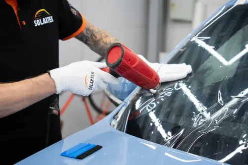 Защита лобового стекла Geely плёнкой WINDSHIELD SOLAREXT - фотография 4