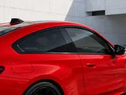 BMW M4 - скрытая защита боковых стёкол - фотография 4