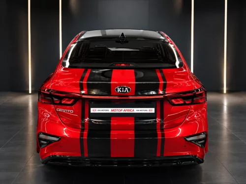 Kia Cerato — крыша и полоски - фотография 2