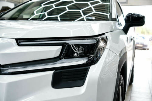 Оклейка антигравийной плёнкой Toyota RAV4 — фотография 2