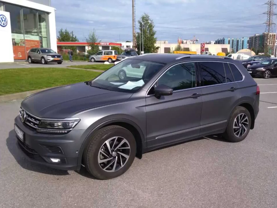 Volkswagen Tiguan — полная перетяжка 970-937 - фотография 1