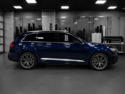 Audi Q7 - полная оклейка защитной плёнкой - фотография 2