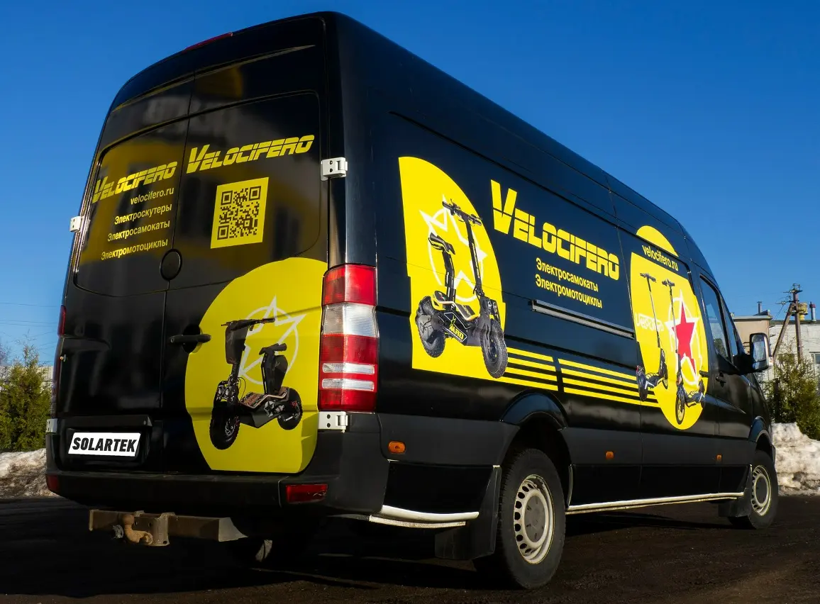 Mercedes-Benz Sprinter - фирменное брендирование коммерческого фургона